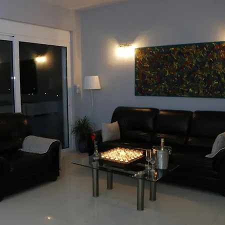 Lykourgou 10 Appartement